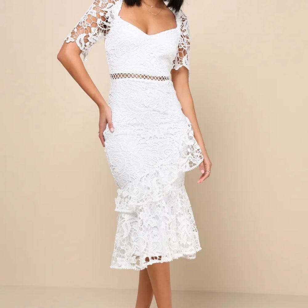 Lulu’s Briarwood Ruffle Dress